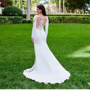 Adrianna Papell Wedding Dress